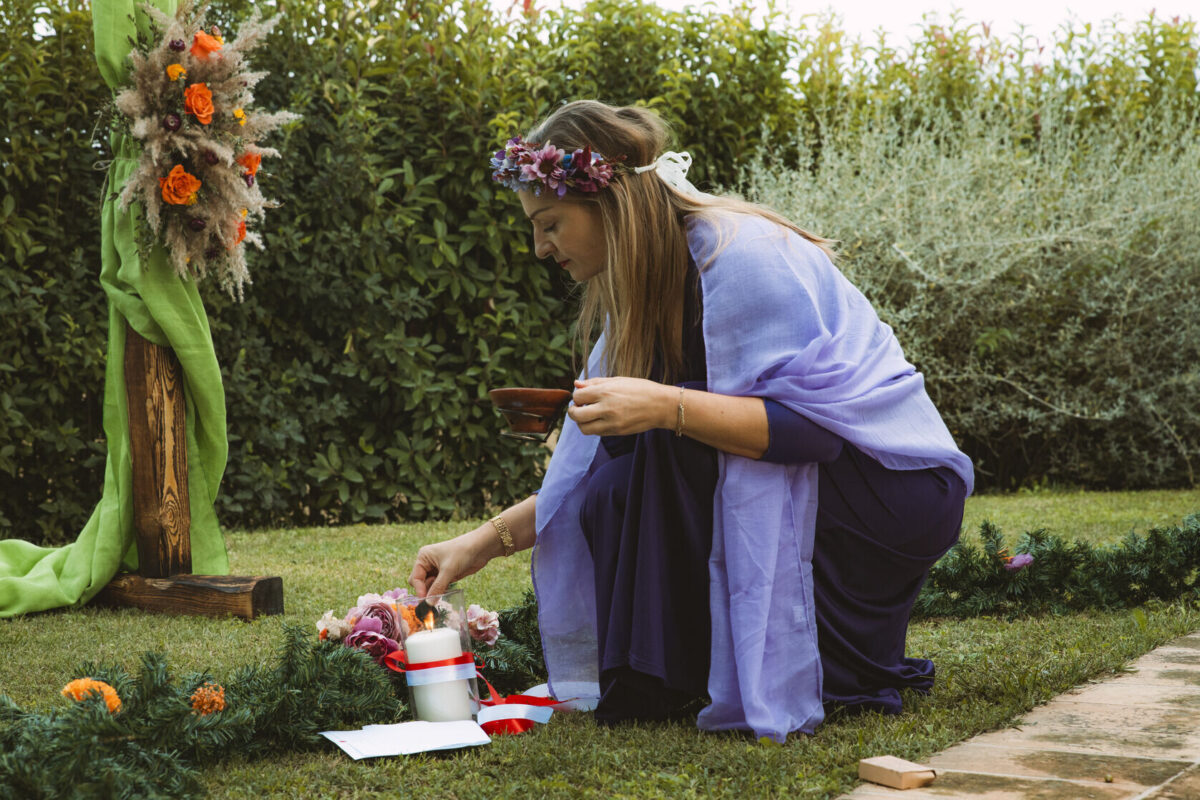 Celtic Handfasting — The Ancient Ceremony of Union 2 Celtic handfasting ceremony — the ancient ritual of union in the Avalon tradition — Milan International Goddess Temple, Priestess of Avalon, Handfasting Celebrant